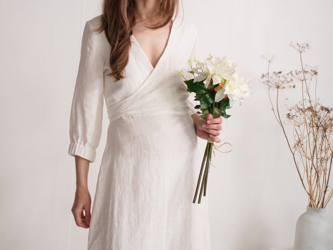 Malusta Linen Wedding Dress with Bow and Long Sleeves