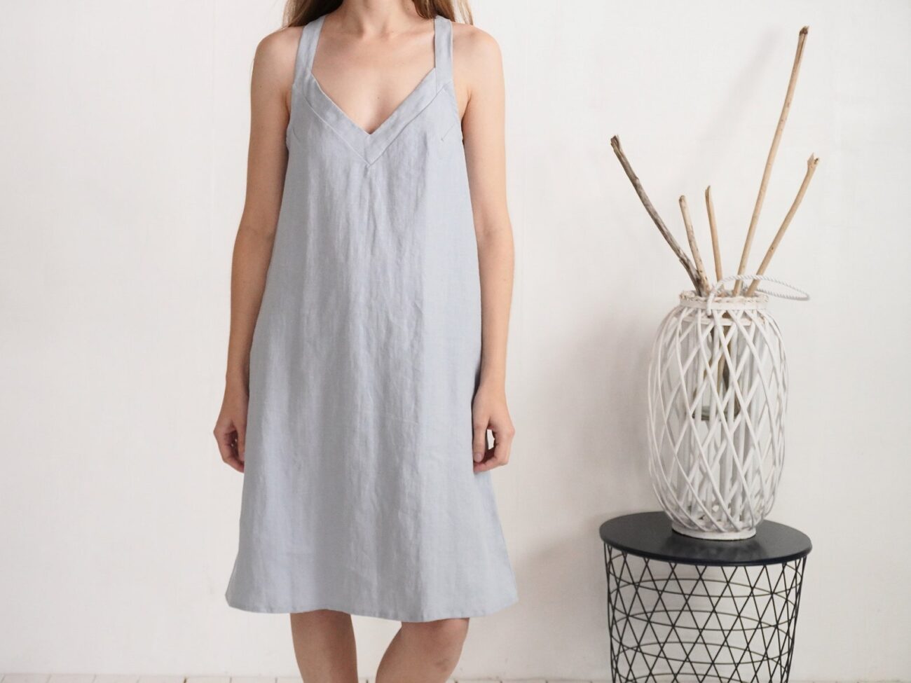 Linen Cross Back V-Neck Midi Summer Dress M15